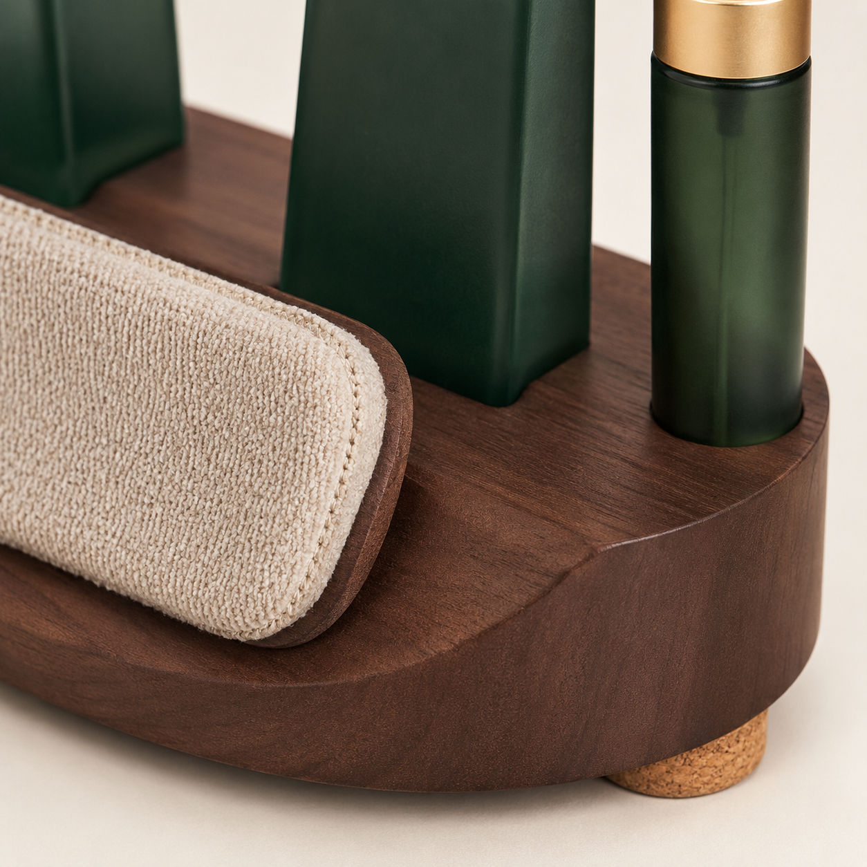 ClarityDock Screen Care Station